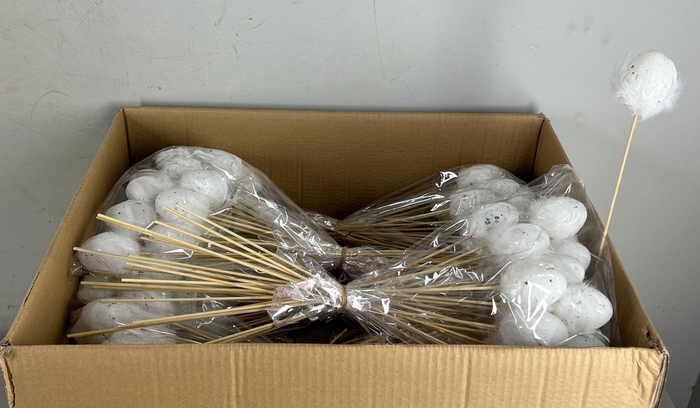 <h4>Stick Egg+Feather White</h4>