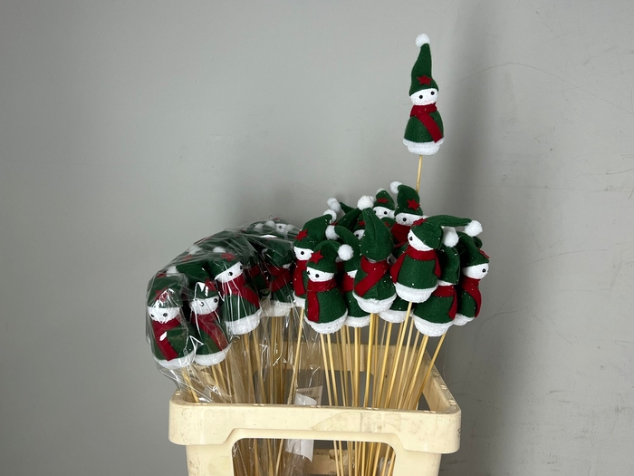 <h4>Stick Snowman+Green Coat (04)</h4>