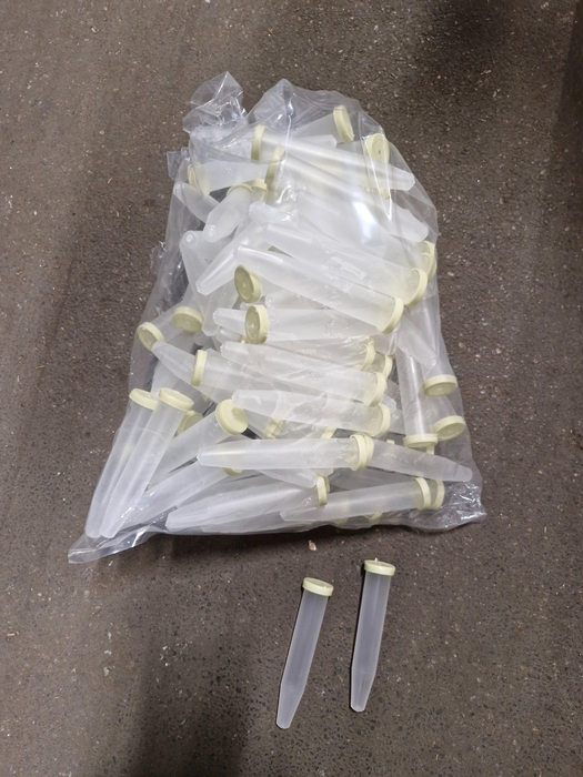 <h4>HUIS EN TUINDECO H%</h4>