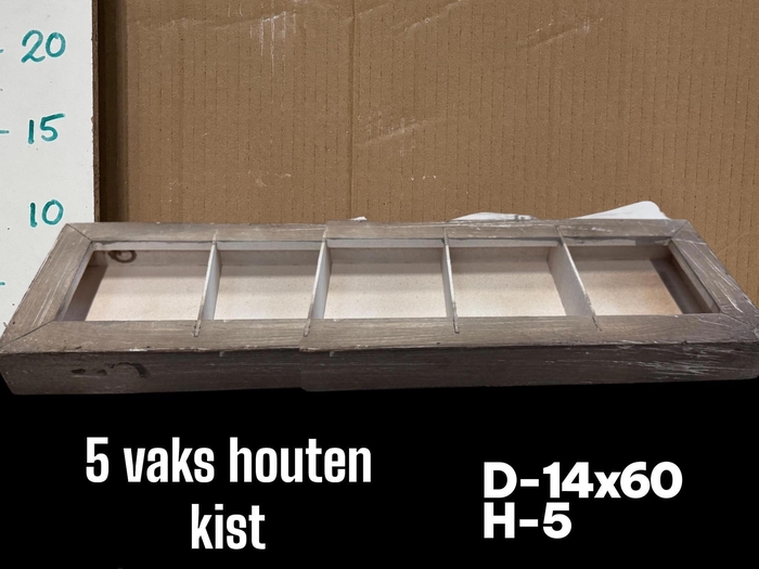 <h4>HUIS EN TUINDECO H%</h4>