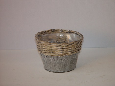 <h4>Willow basket grey D 12* 9</h4>