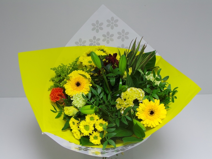 Bouquet Biedermeier Medium Yellow