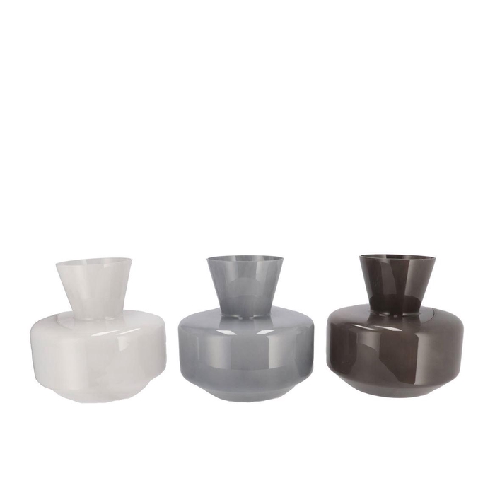 <h4>Beau Dutch Grey Mix Neck Sphere Vase Ass 26x25cm</h4>