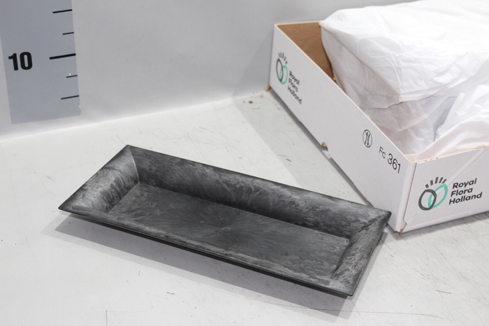 <h4>HUIS EN TUINDECO H%</h4>