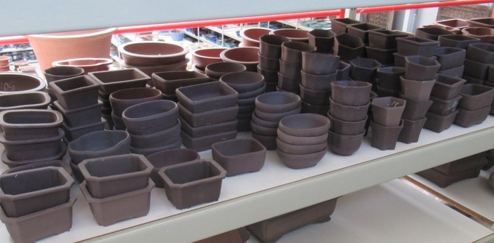 <h4>Bonsai pot unglazed brown, different pots and sizes (7x7 till 10 x 8)</h4>