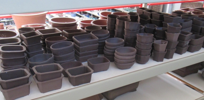 <h4>Bonsai pot unglazed brown, different pots and sizes (7x7 till 10 x 8)</h4>
