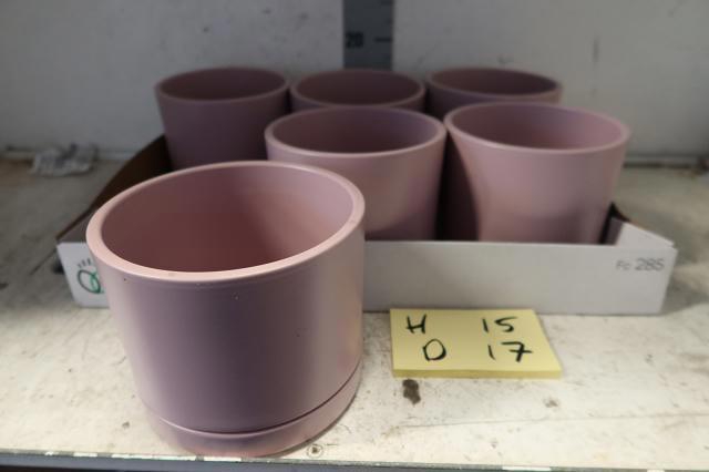 <h4>HUIS EN TUINDECO H%</h4>