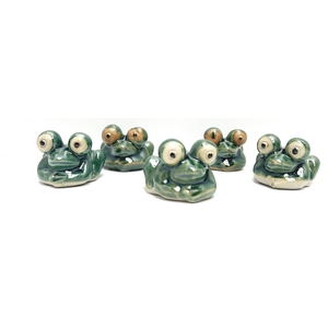 Frog, glazed, height 4cm. 5 pcs.