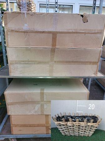 <h4>Deco Basket</h4>