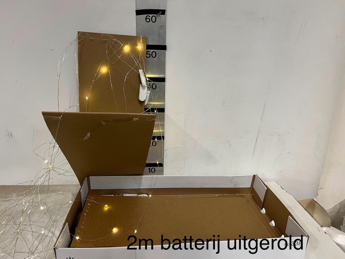 <h4>HUIS EN TUINDECO H%</h4>