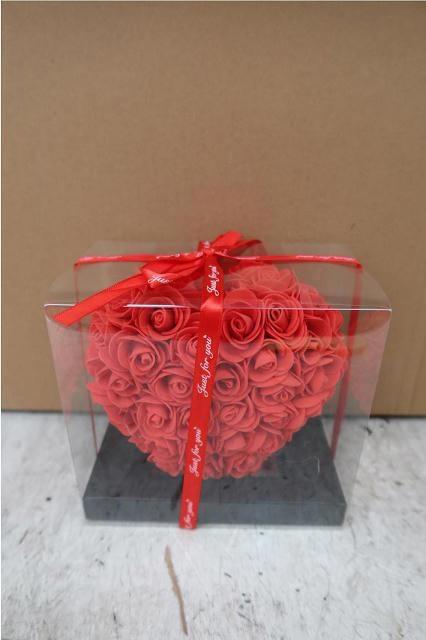 <h4>HUIS EN TUINDECO H%</h4>