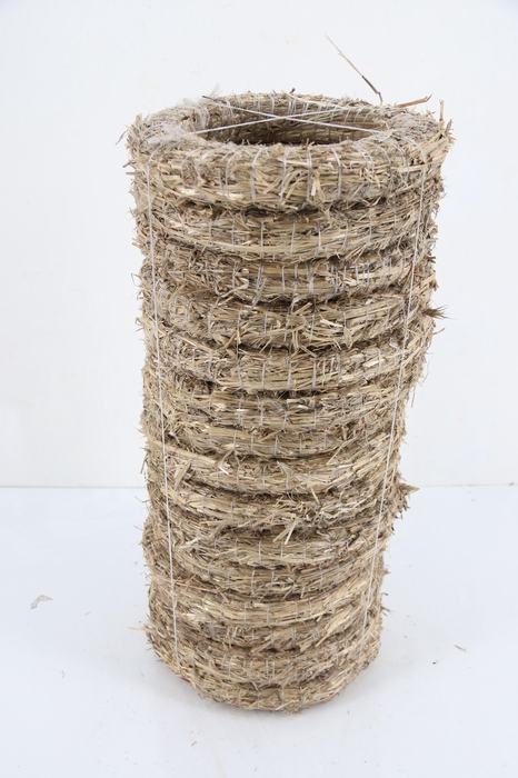 <h4>Wreath Straw 25/4cm</h4>