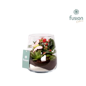 Glas alzada met arrangement en vlinders