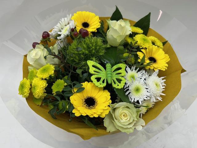 <h4>Boeket Biedermeier geel</h4>