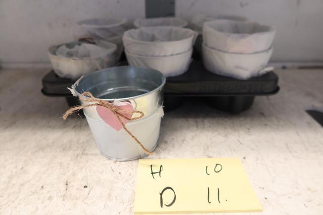 <h4>HUIS EN TUINDECO H%</h4>