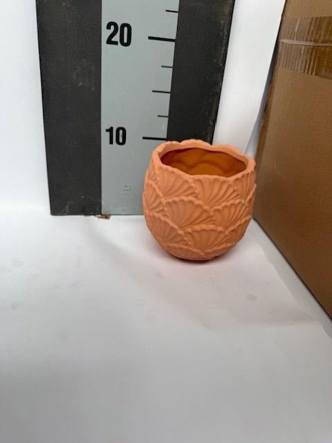 <h4>HUIS EN TUINDECO H%</h4>