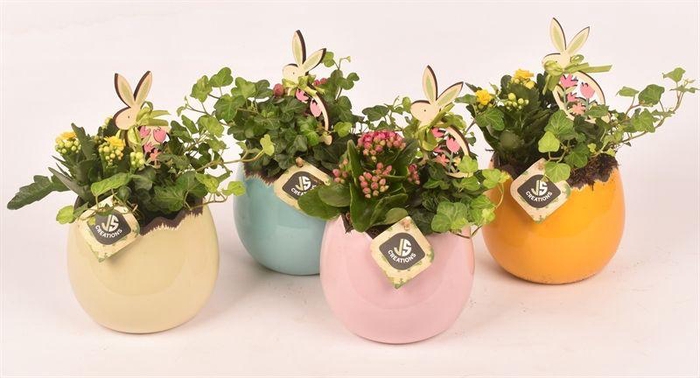 <h4>Keramiek ei kl.mix 13cm</h4>