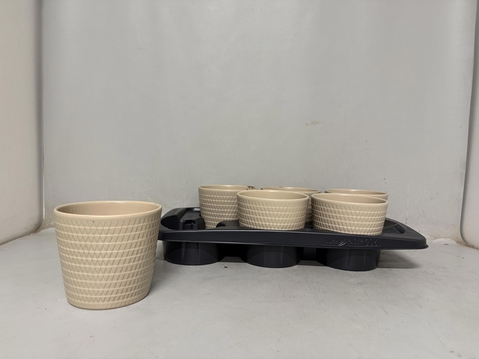 <h4>KERAMIEK POT CREME D15XH14</h4>