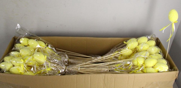 <h4>Stick Egg+Bow Yellow 7cm</h4>