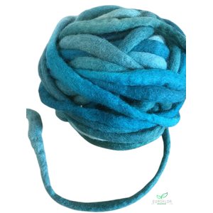 FELT BALL TURQUOISE