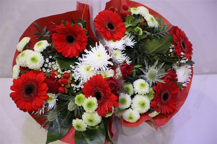 <h4>Boeket Biedermeier Rood</h4>