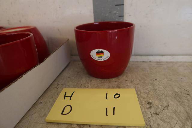 <h4>HUIS EN TUINDECO H%</h4>