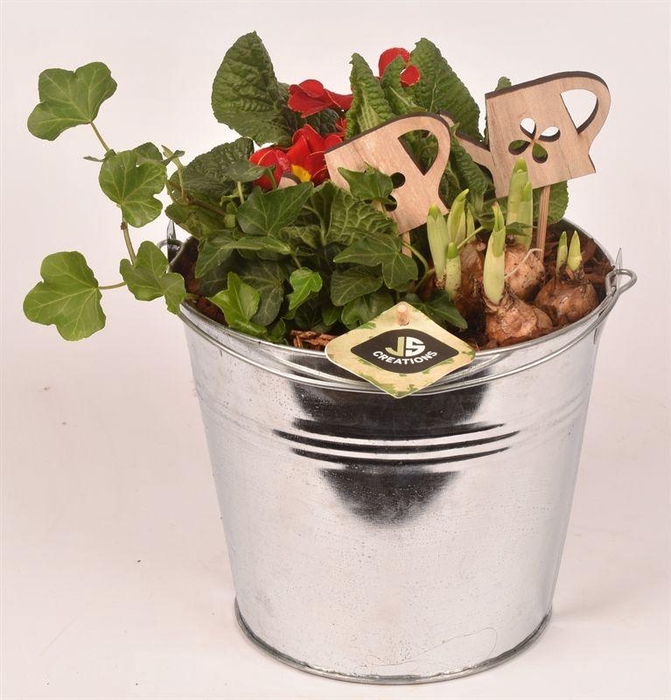 <h4>Zink emmer m.hengsels blank 18cm</h4>