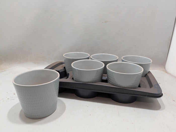 <h4>HUIS EN TUINDECO H%</h4>