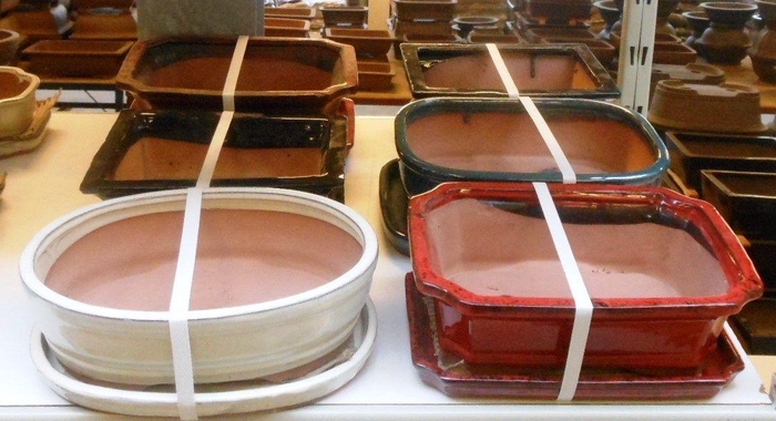 <h4>empty bonsai pots + plates, 23-27 cm. 6 pcs per box</h4>