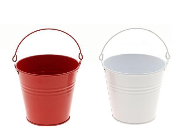 Bucket With Handle 2Ass H10D11