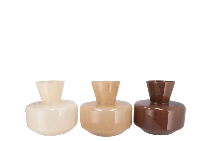 <h4>Beau Natural Brown Mix Cone Neck Sphere Vase Ass 21x20cm</h4>