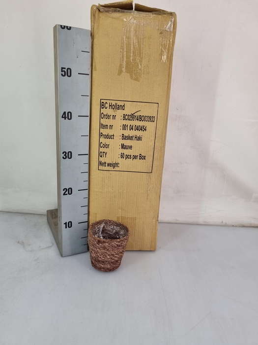 <h4>HUIS EN TUINDECO H%</h4>