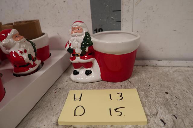 <h4>HUIS EN TUINDECO H%</h4>