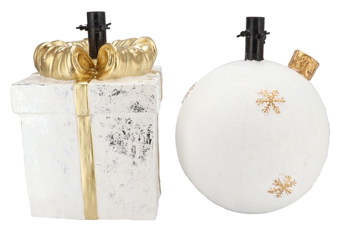 <h4>Glam Cozy White Tree Standard Present Ass 29x28x42cm</h4>