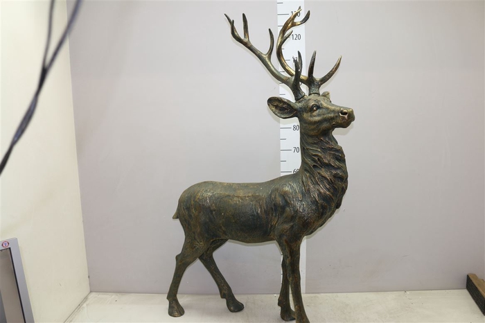 <h4>Deco H862440000 Reindeer L81w46h130</h4>