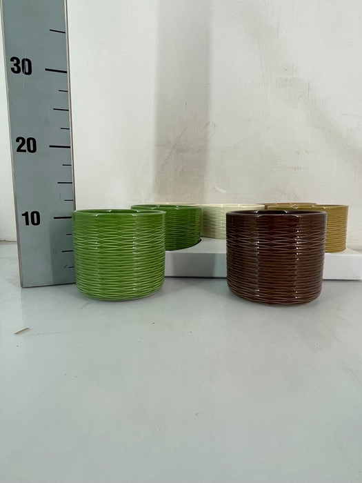 <h4>HUIS EN TUINDECO H%</h4>