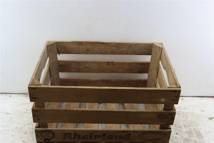 <h4>Crate Wooden 3 Layers 60x40x32</h4>