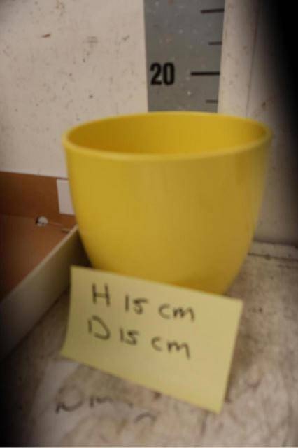 <h4>HUIS EN TUINDECO H%</h4>