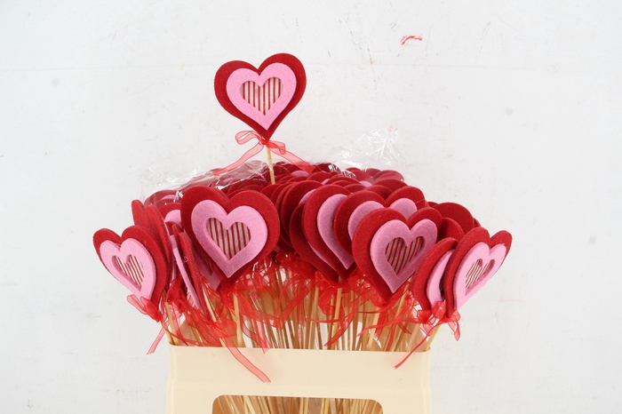 <h4>Stick Heart Felt Red Striped</h4>