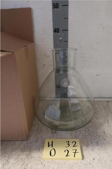 <h4>HUIS EN TUINDECO H%</h4>