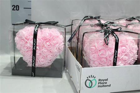<h4>Huis En Tuin Heart Pink 16cm</h4>