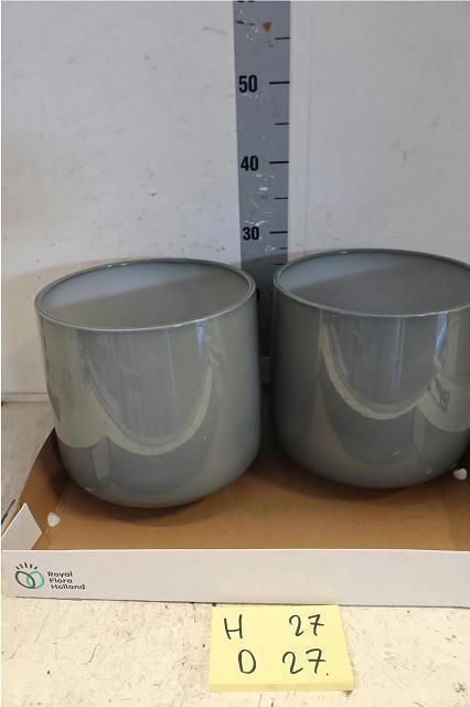 <h4>HUIS EN TUINDECO H%</h4>