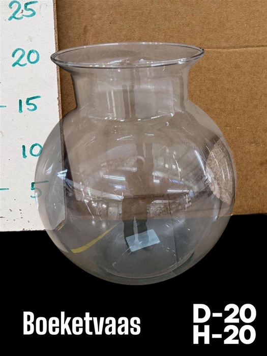 <h4>Glazen Boeketvaas H20 D20</h4>