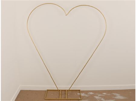 <h4>Frame Heart Romance L123w30h151</h4>