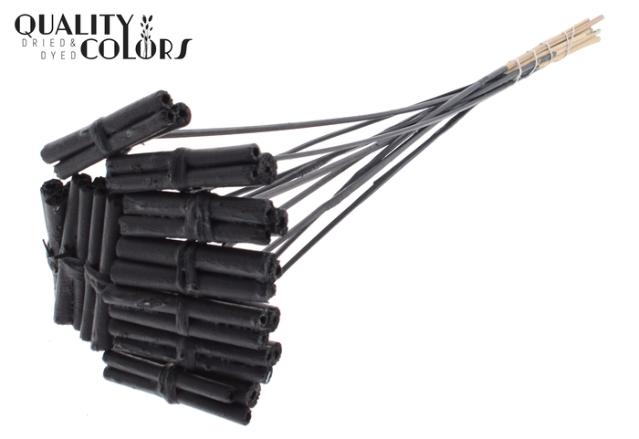 Kore Posy on stem Covered Black