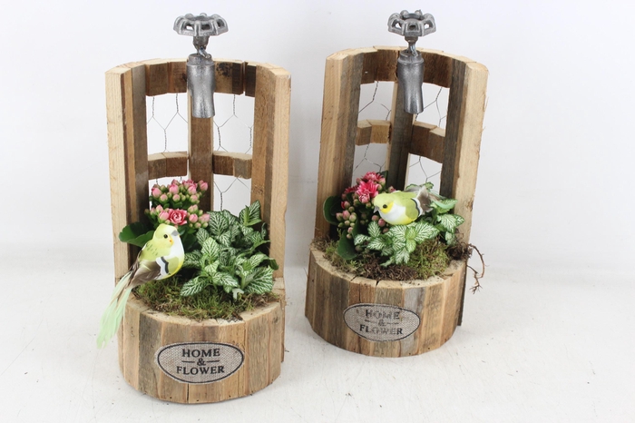<h4>arr2 TD - Houten waterput - roze</h4>