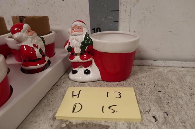 <h4>HUIS EN TUINDECO H%</h4>