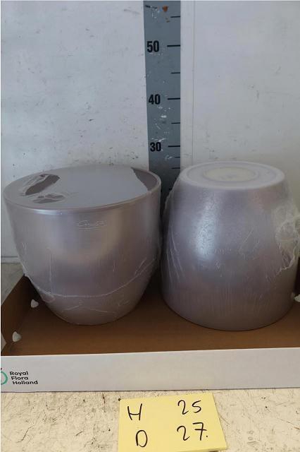 <h4>HUIS EN TUINDECO H%</h4>