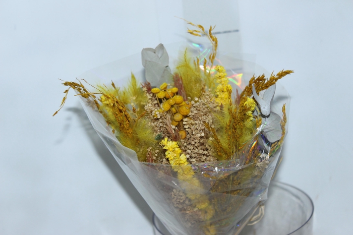 <h4>PLANTA SECA BUQUE VARIADO MIX AMARELO 40CM</h4>