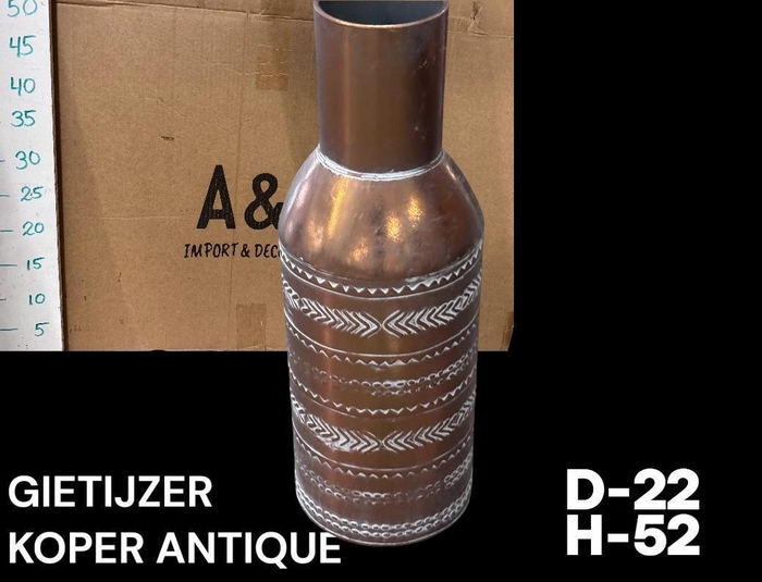 <h4>HUIS EN TUINDECO H%</h4>